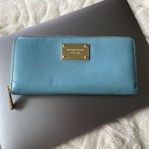 Michael Kors wallet